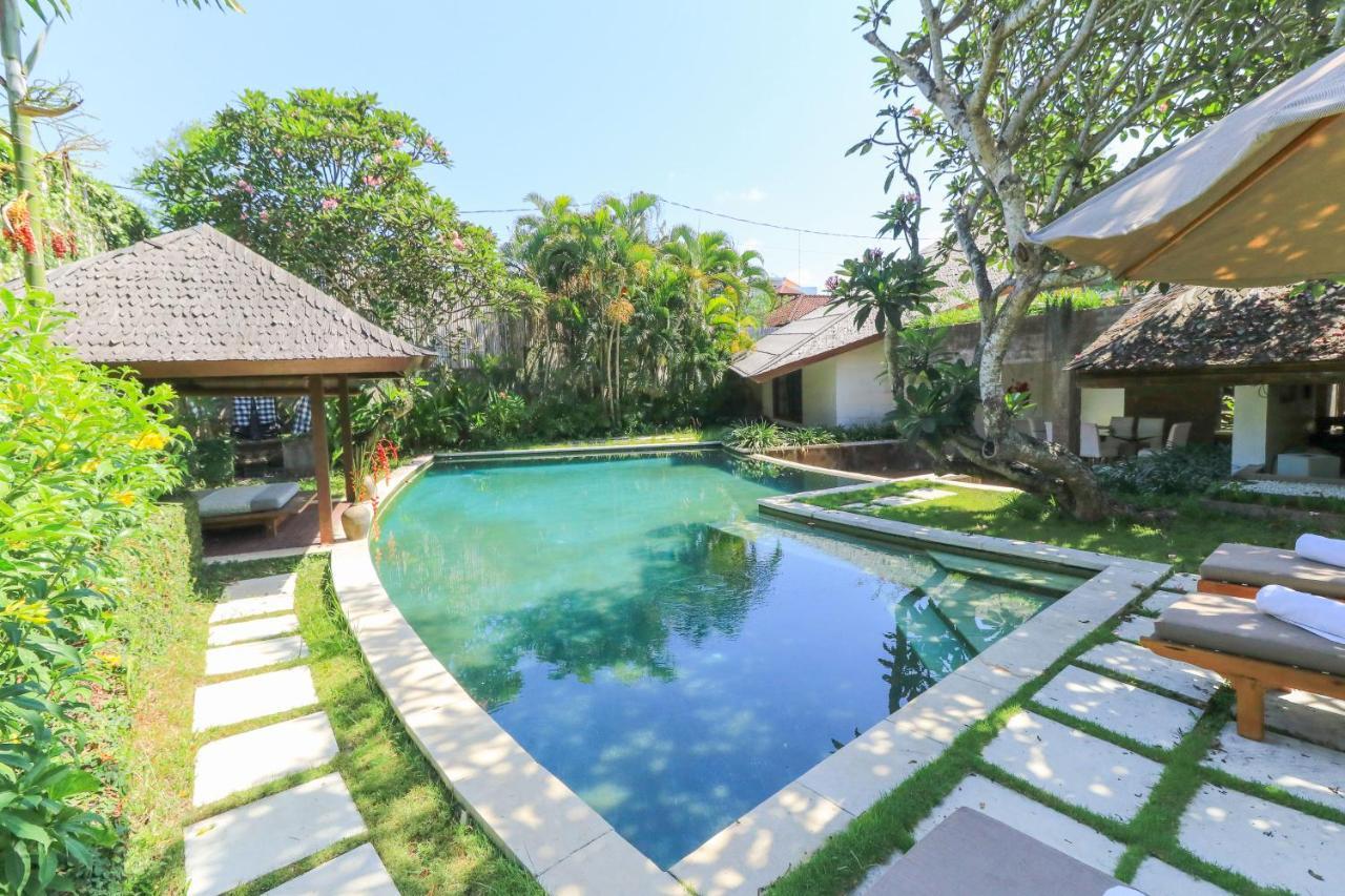 Villas Sin Sin Canggu Buitenkant foto